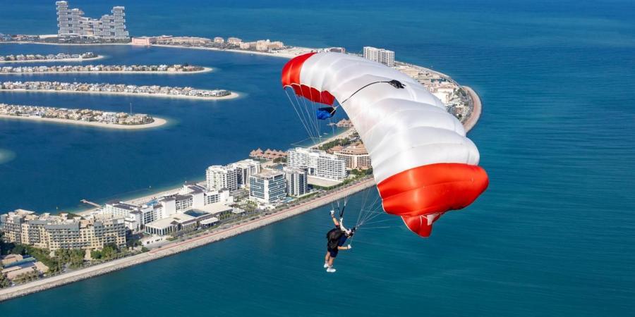 «عالمية دبي للقفز بالمظلات» تستأنف اليوم - اليوم الإخباري