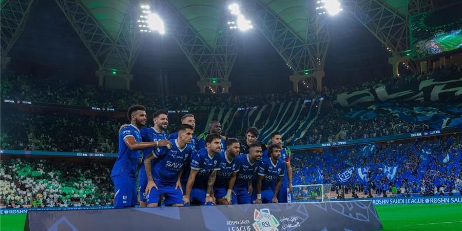 القنوات الناقلة لمباراة الهلال والرائد اليوم في الدوري السعودي - اليوم الإخباري