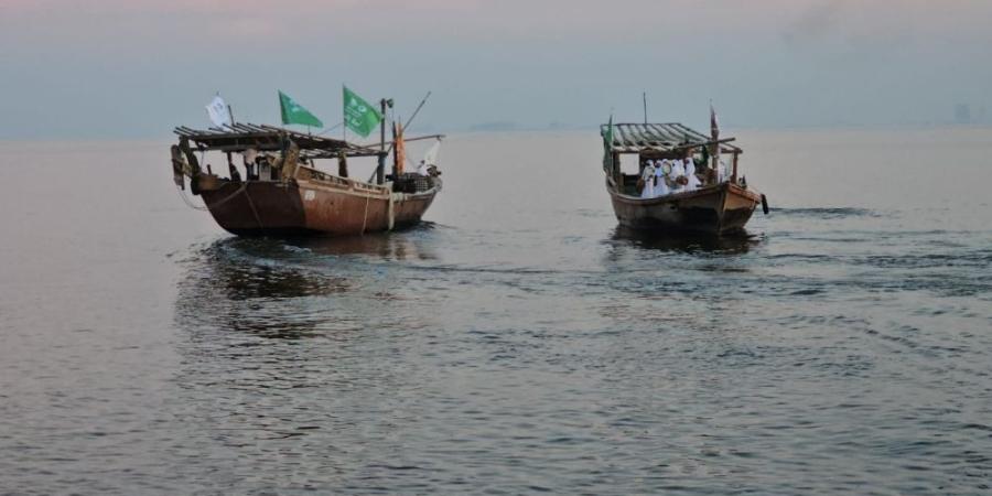 ”أهلاً بالعالم“.. عروضٌ بحرية تُبهر زوار القطيف احتفالاً بكأس العالم - اليوم الإخباري